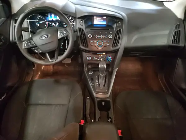 1FADP3K27HL329064 2017 FORD FOCUS - Image 8