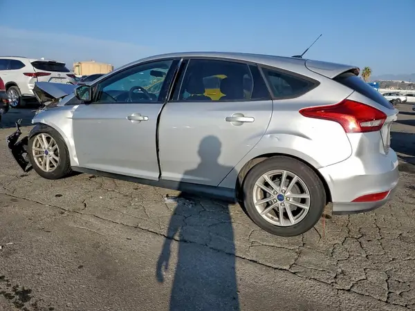 1FADP3K27JL211411 2018 FORD FOCUS - Image 2