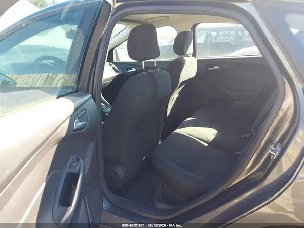 1FADP3K27JL214552 2018 FORD FOCUS - Image 8