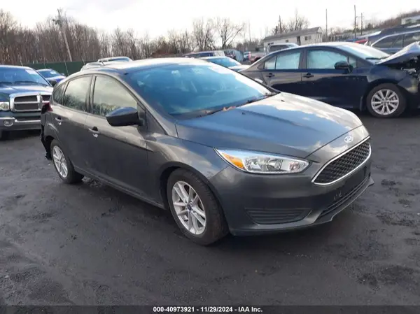 1FADP3K27JL219623 2018 FORD FOCUS - Image 1