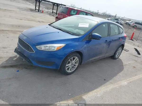 1FADP3K27JL224658 2018 FORD FOCUS - Image 2