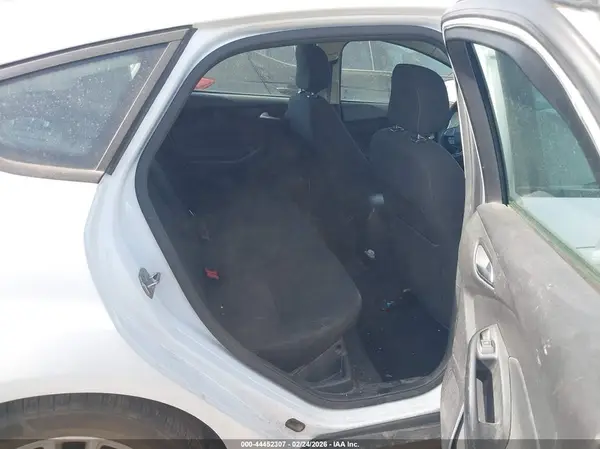 1FADP3K27JL224871 2018 FORD FOCUS - Image 8