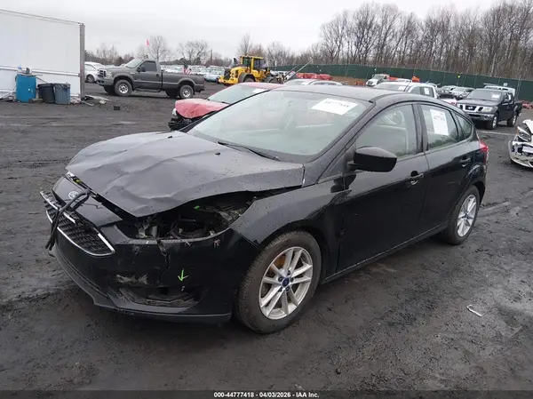 1FADP3K27JL225342 2018 FORD FOCUS - Image 2