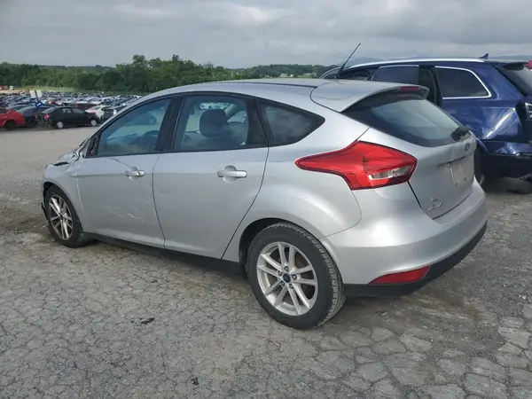 1FADP3K27JL231304 2018 FORD FOCUS - Image 2