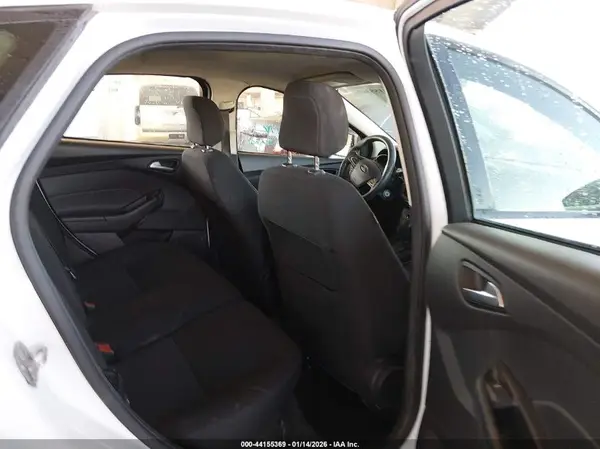 1FADP3K27JL237264 2018 FORD FOCUS - Image 8