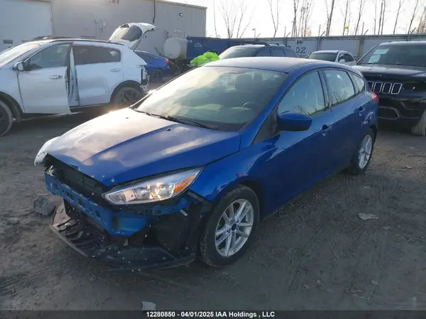 1FADP3K27JL248281 2018 FORD FOCUS - Image 2