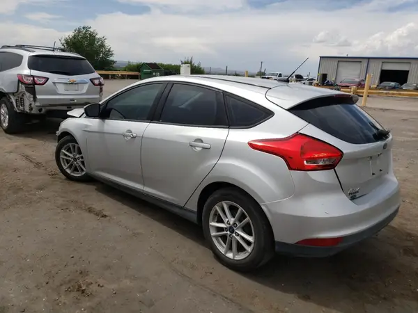 1FADP3K27JL251634 2018 FORD FOCUS - Image 2