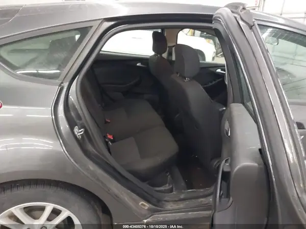 1FADP3K27JL259636 2018 FORD FOCUS - Image 8