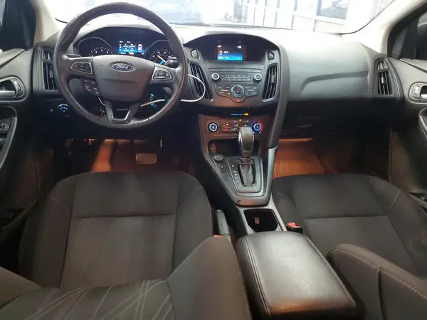 1FADP3K27JL261404 2018 FORD FOCUS - Image 8