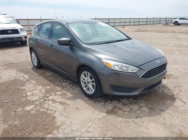 1FADP3K27JL273357 2018 FORD FOCUS - Image 1