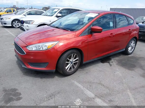 1FADP3K27JL278526 2018 FORD FOCUS - Image 2