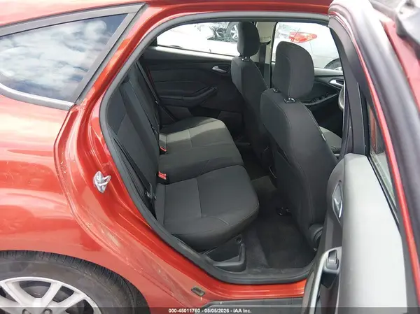 1FADP3K27JL278526 2018 FORD FOCUS - Image 8