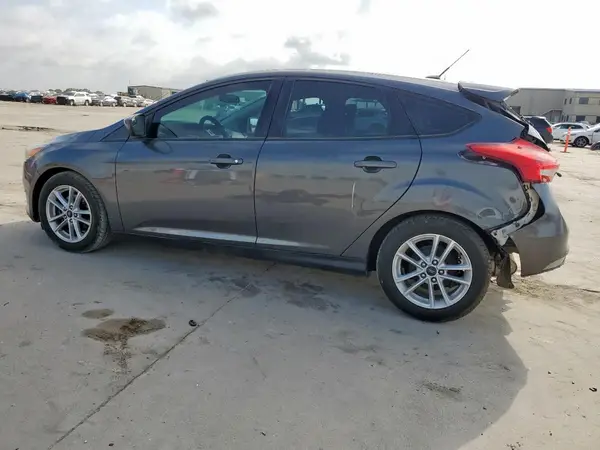 1FADP3K27JL311878 2018 FORD FOCUS - Image 2