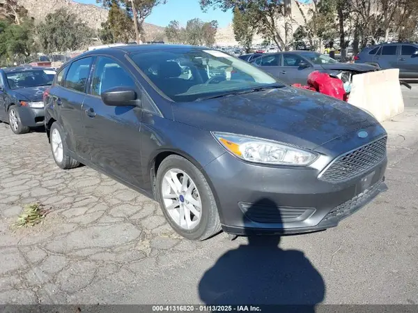 1FADP3K27JL313033 2018 FORD FOCUS - Image 1