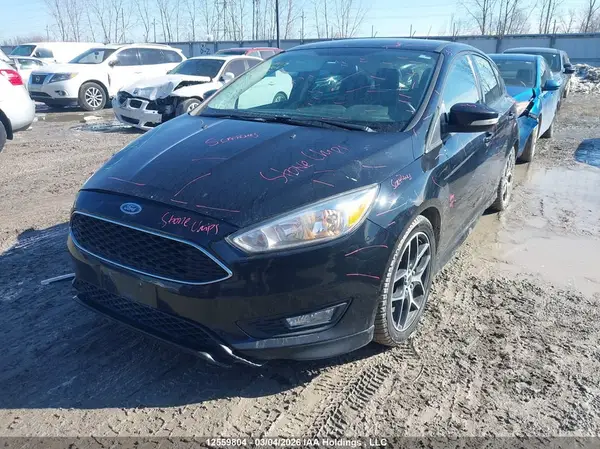 1FADP3K27JL318118 2018 FORD FOCUS - Image 2