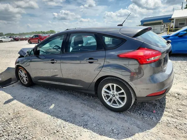1FADP3K27JL326400 2018 FORD FOCUS - Image 2