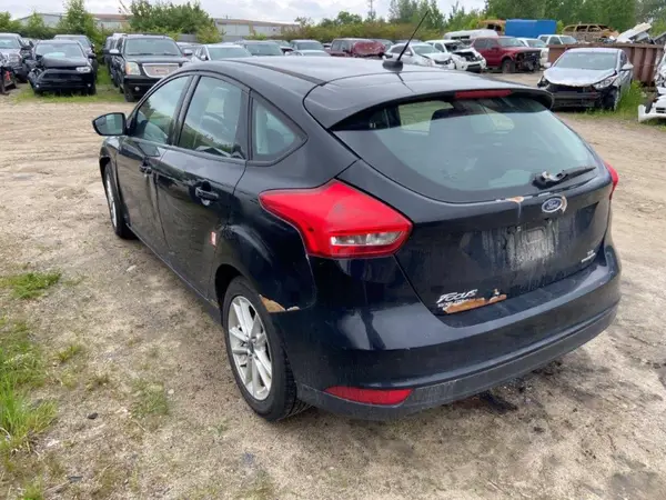 1FADP3K28GL200250 2016 FORD FOCUS - Image 2