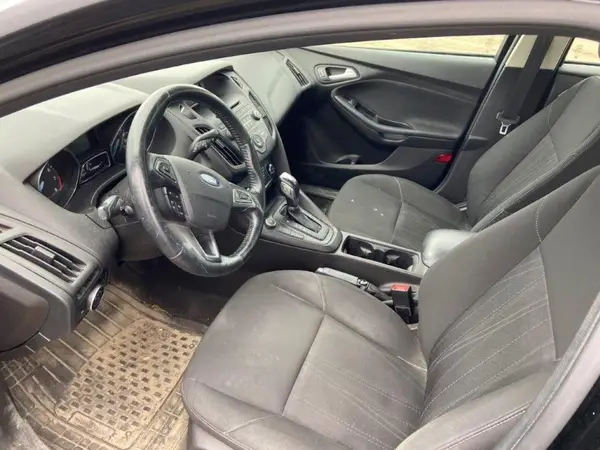1FADP3K28GL200250 2016 FORD FOCUS - Image 8