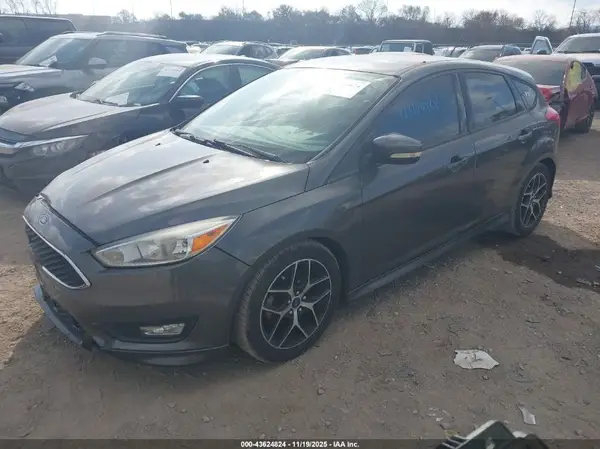 1FADP3K28GL201222 2016 FORD FOCUS - Image 2