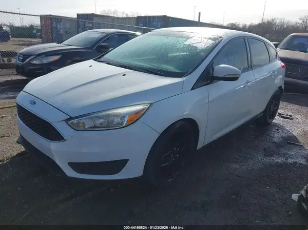 1FADP3K28GL208882 2016 FORD FOCUS - Image 2