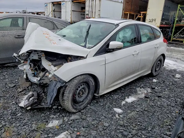 1FADP3K28GL209921 2016 FORD FOCUS - Image 1