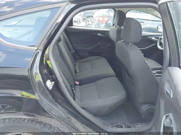 1FADP3K28GL222376 2016 FORD FOCUS - Image 8