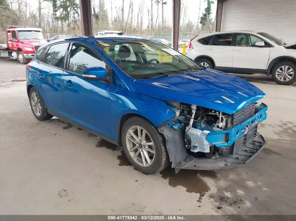 1FADP3K28GL255006 2016 FORD FOCUS - Image 1