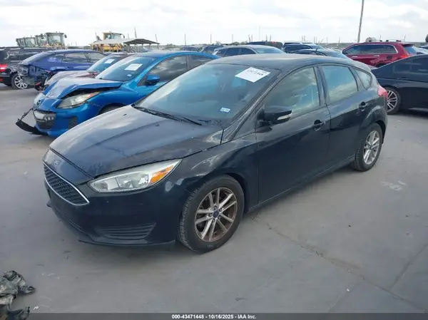 1FADP3K28GL259637 2016 FORD FOCUS - Image 2