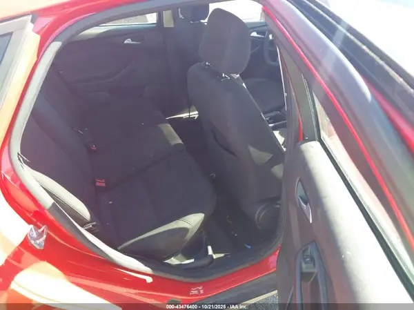 1FADP3K28GL263848 2016 FORD FOCUS - Image 8
