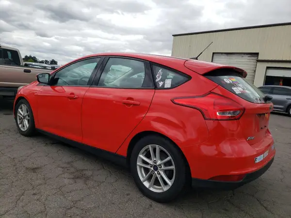 1FADP3K28GL268466 2016 FORD FOCUS - Image 2