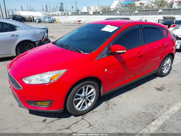 1FADP3K28GL268578 2016 FORD FOCUS - Image 2