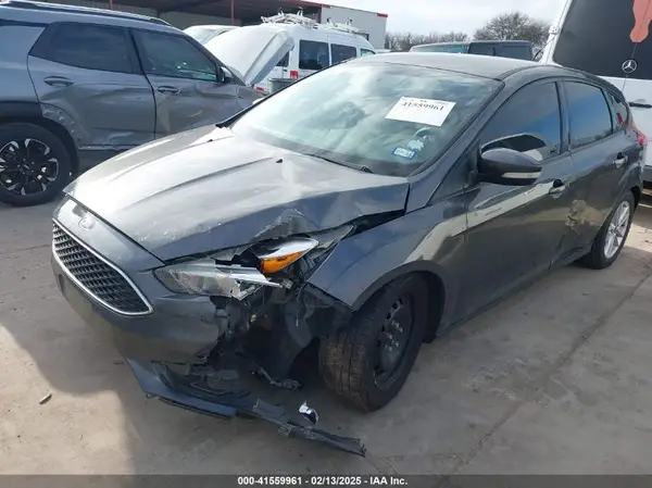 1FADP3K28GL276874 2016 FORD FOCUS - Image 2