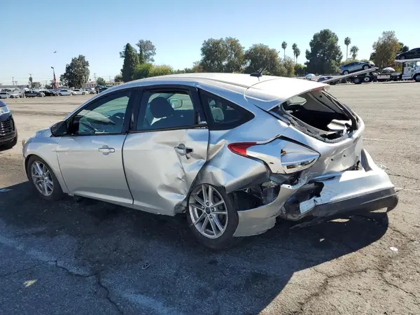 1FADP3K28GL276941 2016 FORD FOCUS - Image 2