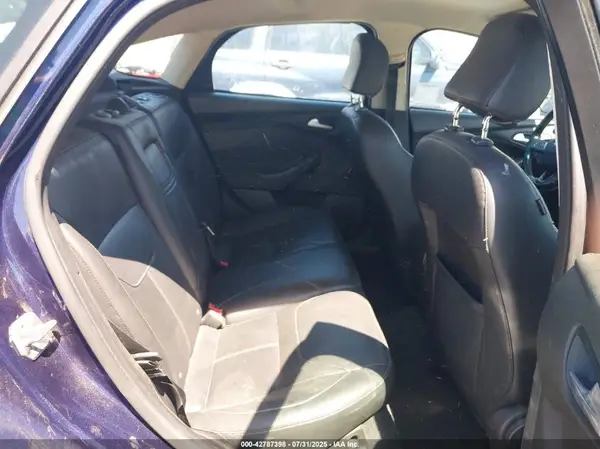 1FADP3K28GL286370 2016 FORD FOCUS - Image 8