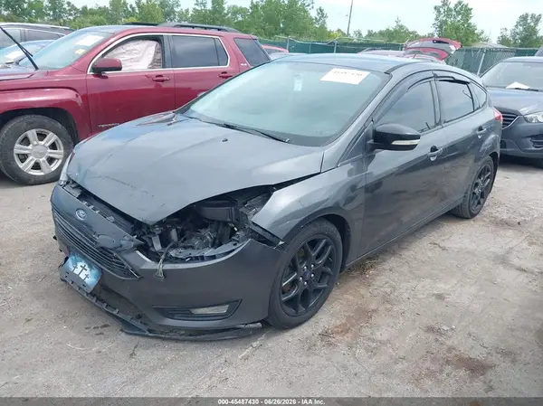 1FADP3K28GL287003 2016 FORD FOCUS - Image 2