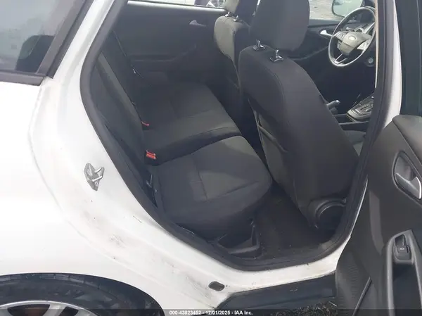 1FADP3K28GL290466 2016 FORD FOCUS - Image 8
