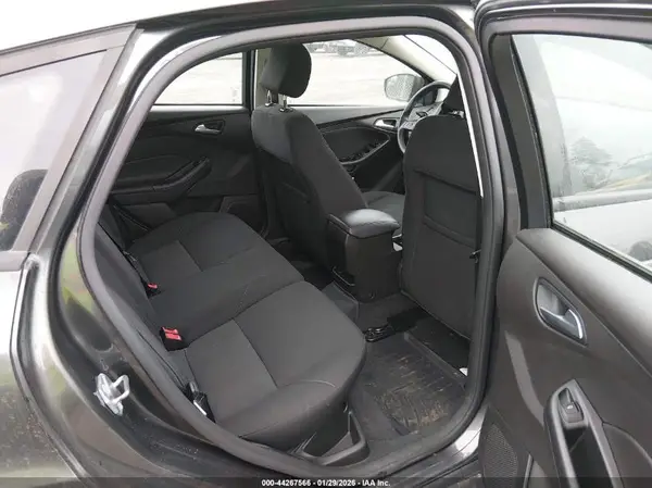 1FADP3K28GL315303 2016 FORD FOCUS - Image 8