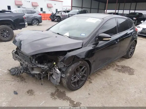 1FADP3K28GL316158 2016 FORD FOCUS - Image 2