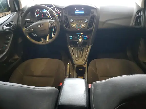 1FADP3K28GL324180 2016 FORD FOCUS - Image 8