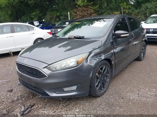 1FADP3K28GL332909 2016 FORD FOCUS - Image 2