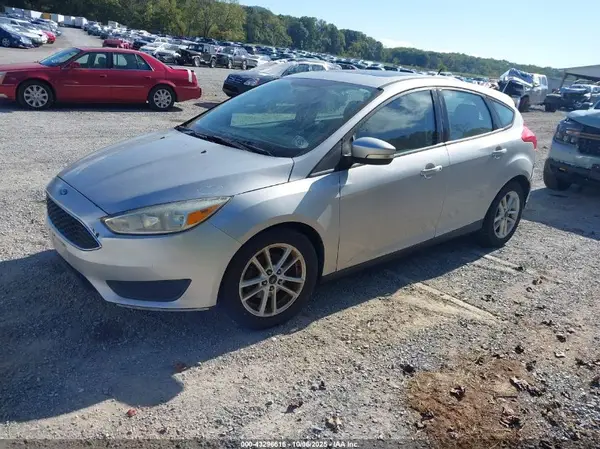 1FADP3K28GL338824 2016 FORD FOCUS - Image 2
