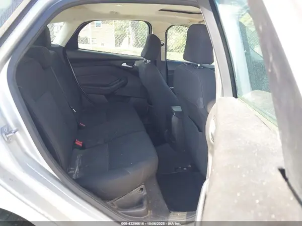 1FADP3K28GL338824 2016 FORD FOCUS - Image 8