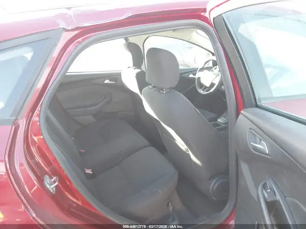 1FADP3K28GL339164 2016 FORD FOCUS - Image 8