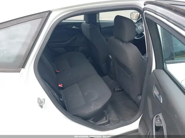 1FADP3K28GL348513 2016 FORD FOCUS - Image 8