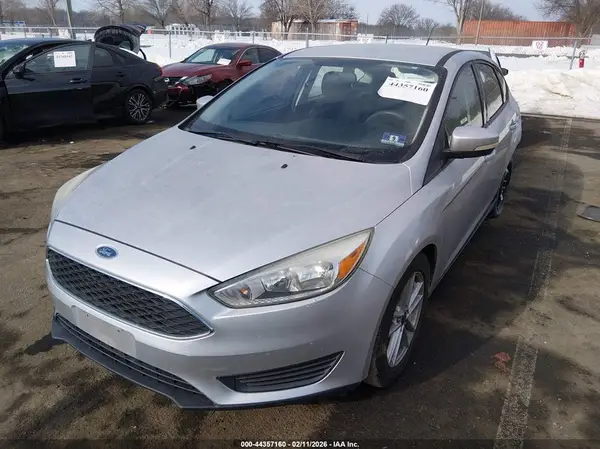 1FADP3K28GL351671 2016 FORD FOCUS - Image 2