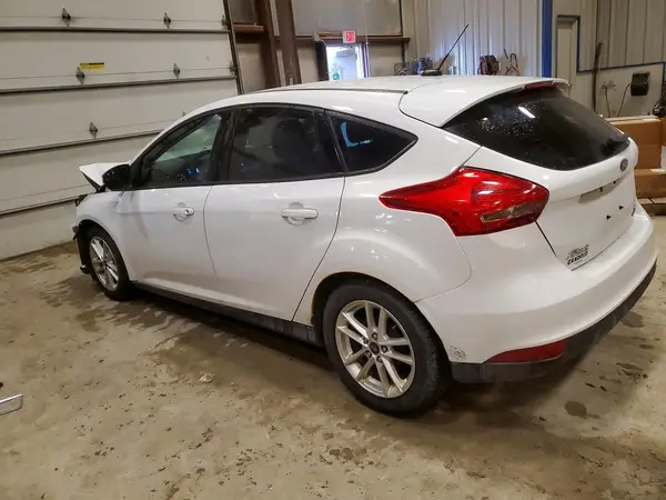 1FADP3K28GL352562 2016 FORD FOCUS - Image 2