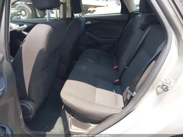 1FADP3K28GL354215 2016 FORD FOCUS - Image 8