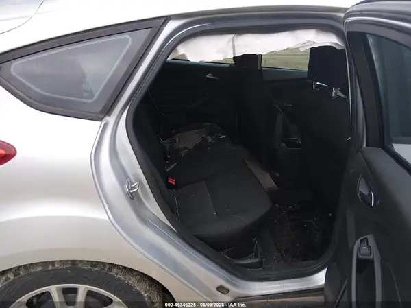1FADP3K28GL355428 2016 FORD FOCUS - Image 8