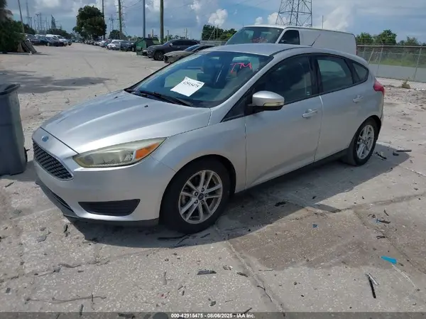 1FADP3K28GL356238 2016 FORD FOCUS - Image 2