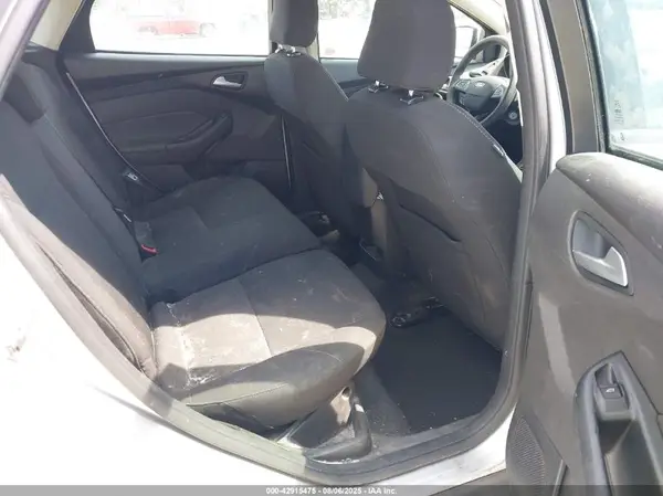 1FADP3K28GL356238 2016 FORD FOCUS - Image 8